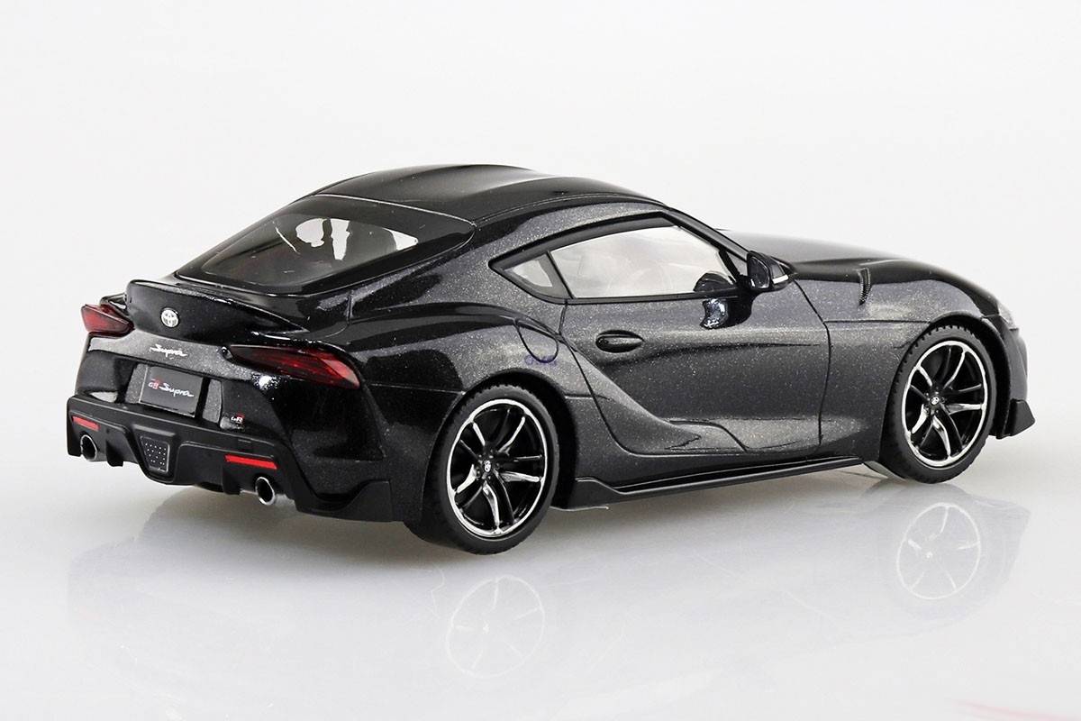 新作 1/32 Aoshima | Gundam My Oh OMG Toyota (Black Supra GR ヨガ・ピラティス